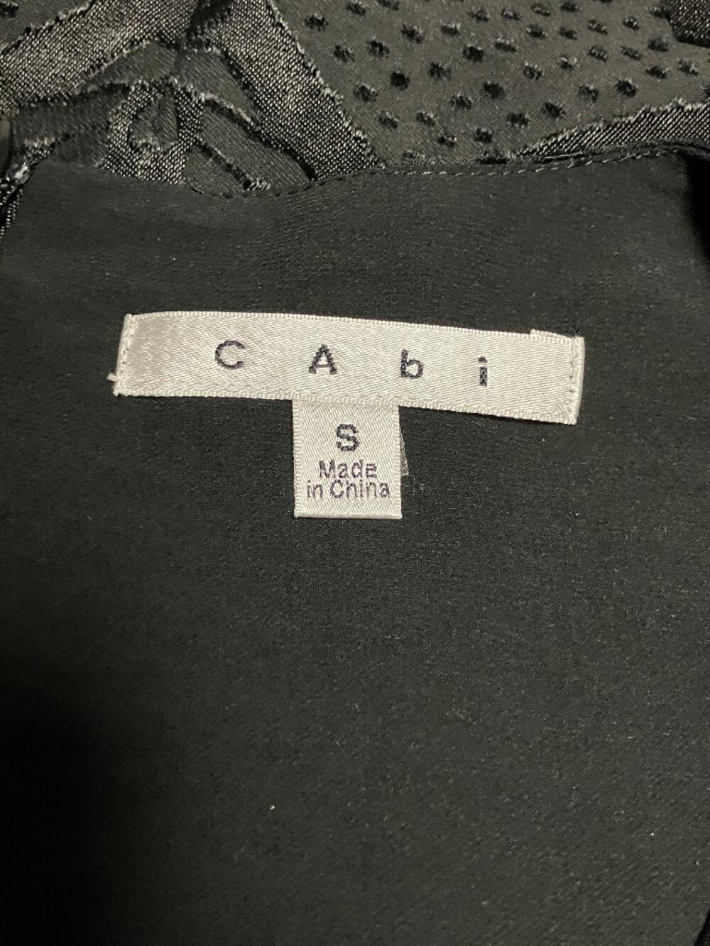Cabi Jubilee Velvet Burnout Overlay Tank Top Black Blouse Style 148 Size Small - Picture 6 of 8